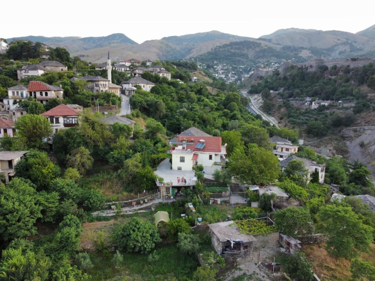 Guest House Argjiro Castle Gjirokaster Ngoại thất bức ảnh